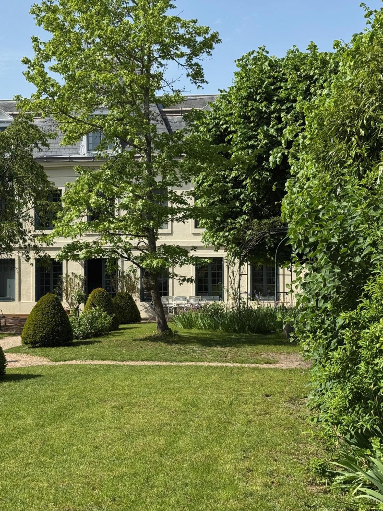 Villa Le Vieux Manoir Amboise Exterior foto
